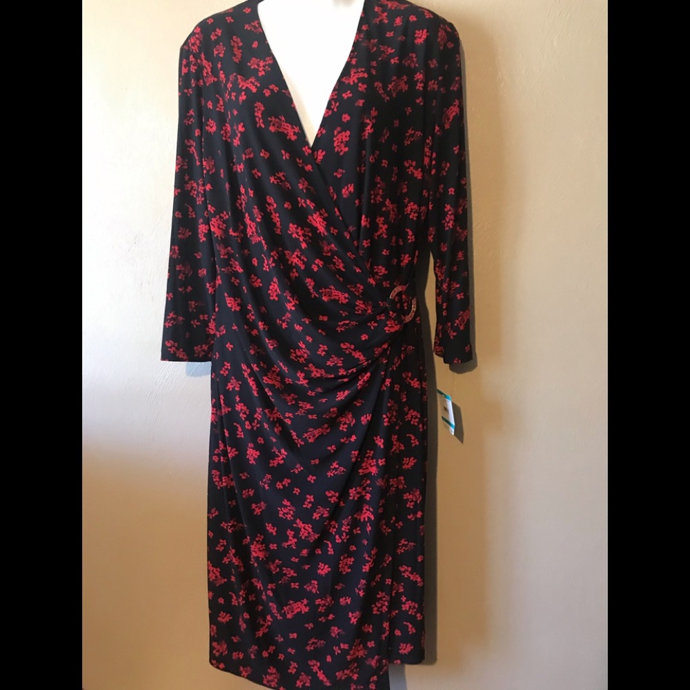 Anne Klein size 16 red black wraparound dress